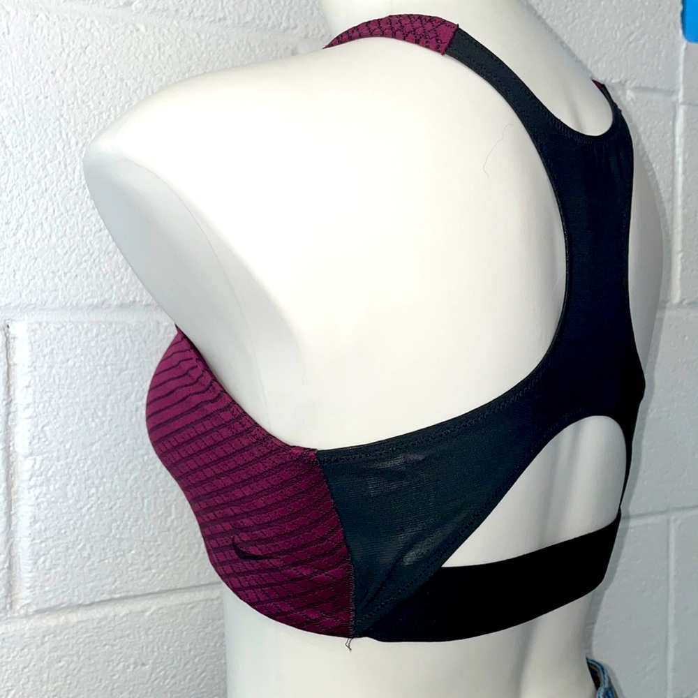 Nike Athletic Sports Bra
